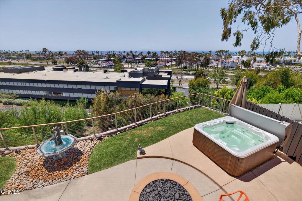 Ventura, California, 93001, United States, 3 Bedrooms Bedrooms, ,4 BathroomsBathrooms,Residential,Active,2045009