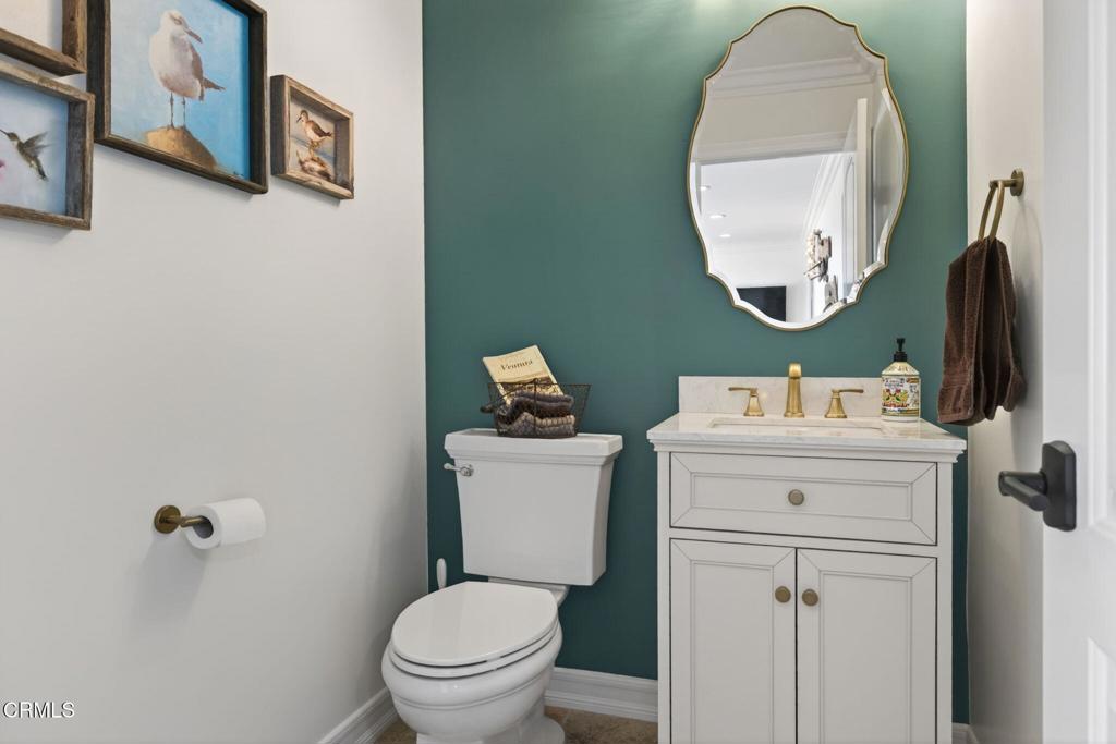 Ventura, California, 93001, United States, 3 Bedrooms Bedrooms, ,4 BathroomsBathrooms,Residential,Active,2045009