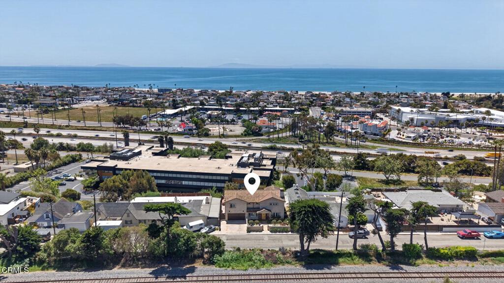 Ventura, California, 93001, United States, 3 Bedrooms Bedrooms, ,4 BathroomsBathrooms,Residential,Active,2045009