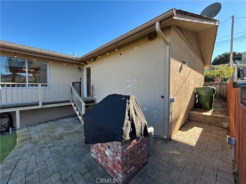 Tiny photo for 941 Marina St, Morro Bay, CA 93442 (MLS # SC25273827)