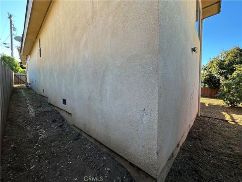 Tiny photo for 941 Marina St, Morro Bay, CA 93442 (MLS # SC25273827)