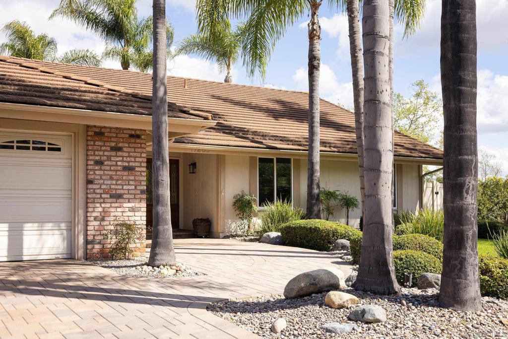 17205 Vendor Pl
