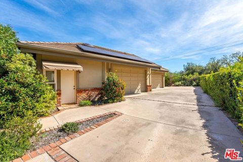 Tiny photo for 28850 Countryside Drive, Agoura Hills, CA 91301 (MLS # 26653475)