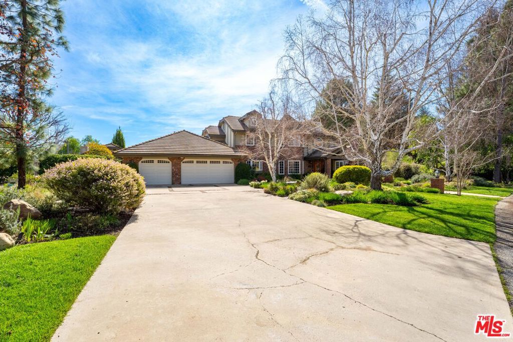 28850 Countryside Drive