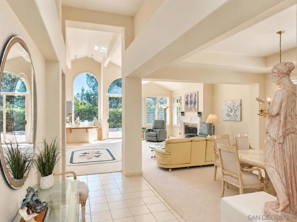 5851 Saratoga Corte