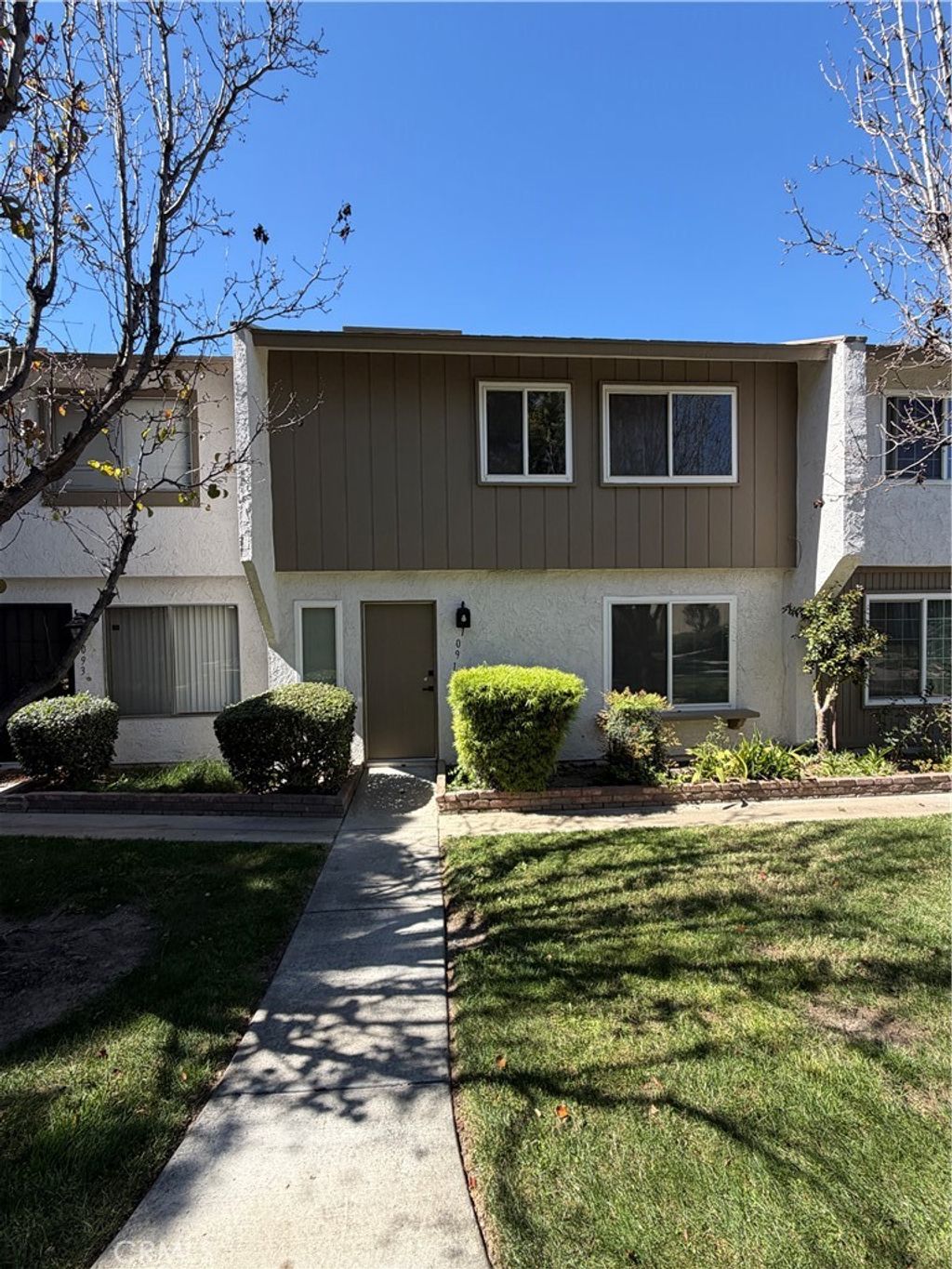 Photo of 1091 Clark St, Riverside, CA 92501 (MLS # IV26055935)