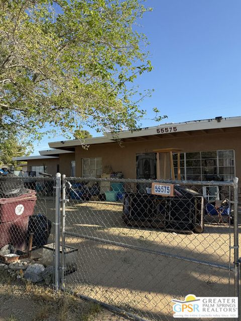 Photo of 55575 Navajo Trail, Yucca Valley, CA 92284 (MLS # 26668713PS)