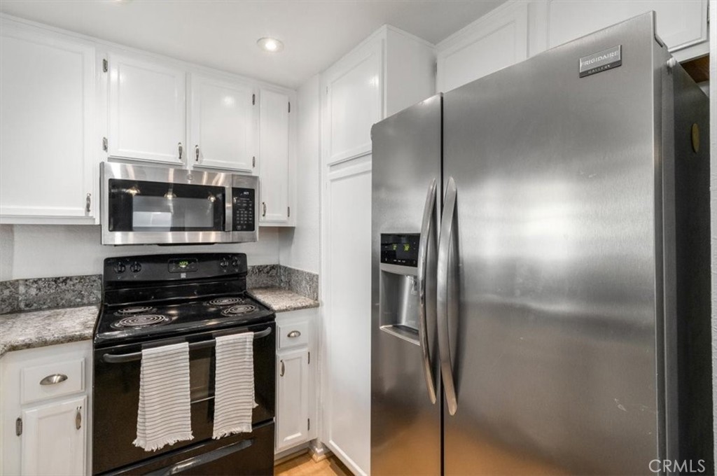 Huntington Bayshore (HBSH) - Residential