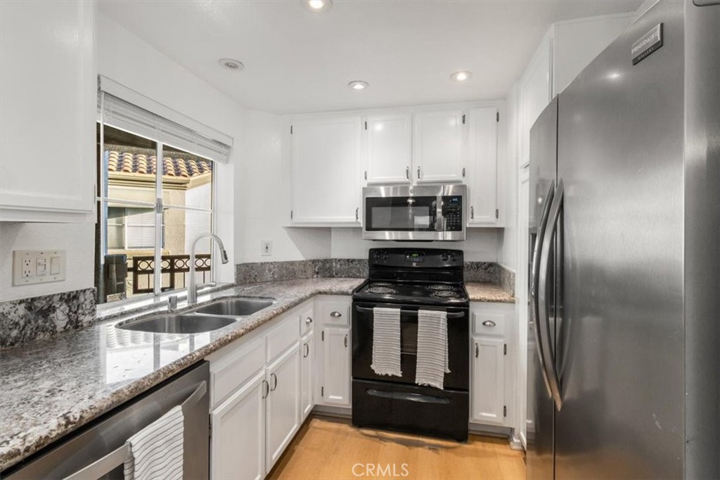 Huntington Bayshore (HBSH) - Residential