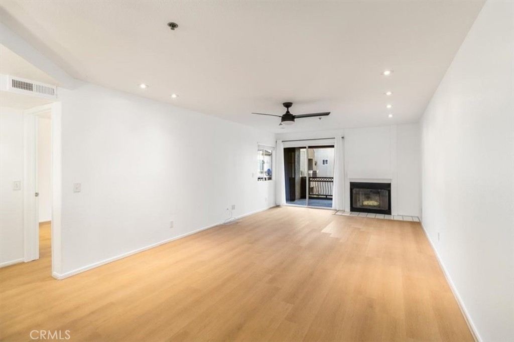 Huntington Bayshore (HBSH) - Residential