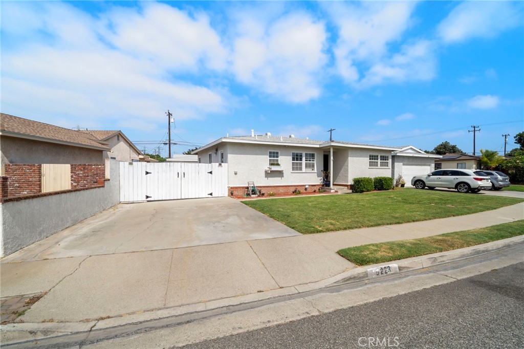 5223 Josie Avenue