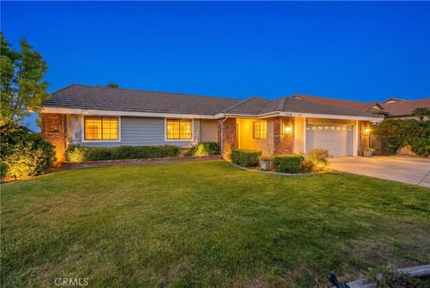 Photo of 41438 Bradford PL, Palmdale, CA 93551 (MLS # SR26106752)