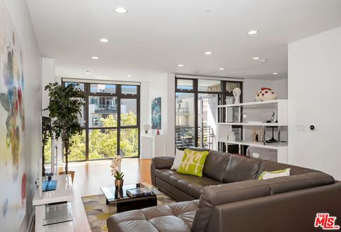 Photo of 13045 Pacific Promenade #320, Playa Vista, CA 90094 (MLS # 25585963)