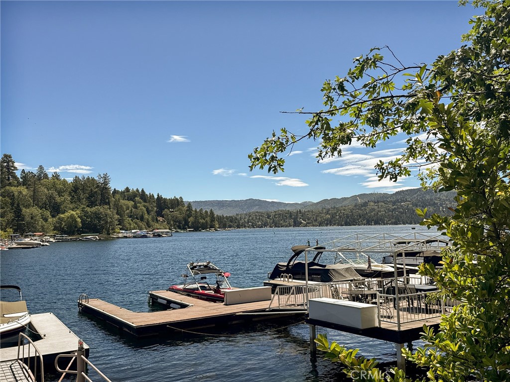 Arrowhead Woods (AWHW) - Residential