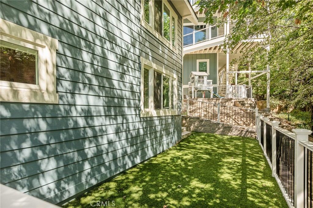 Arrowhead Woods (AWHW) - Residential