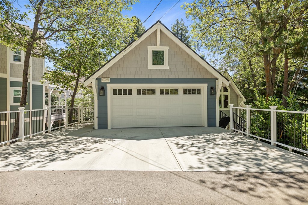 27589 W Shore Road