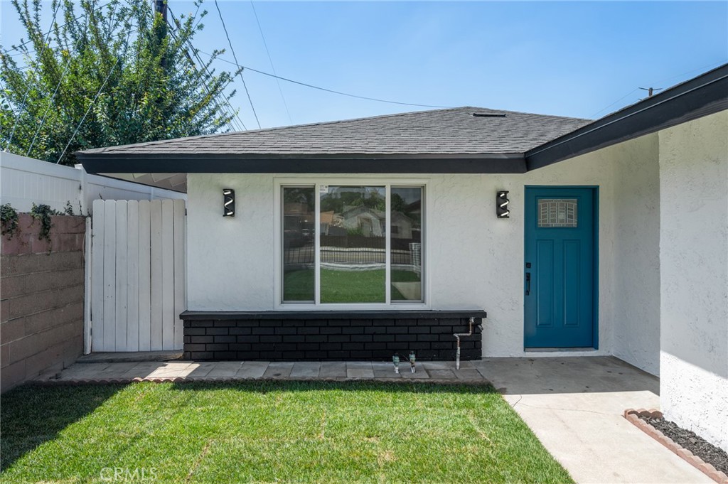 16512 E Cypress