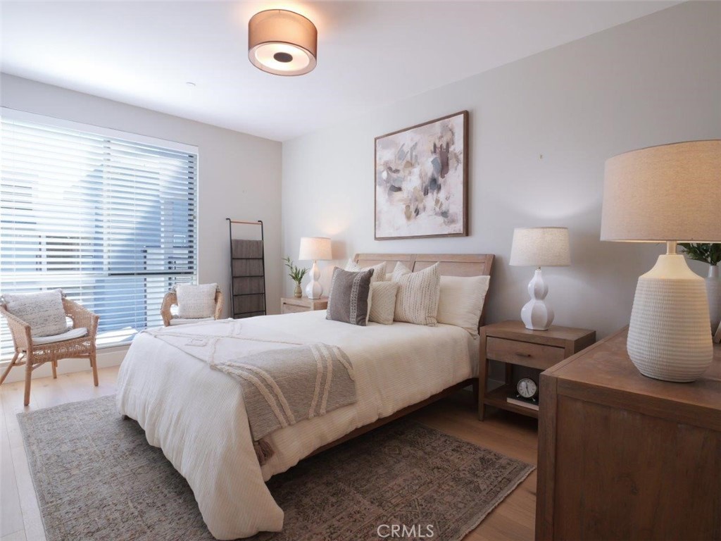 1920 S Pacific Coast 304