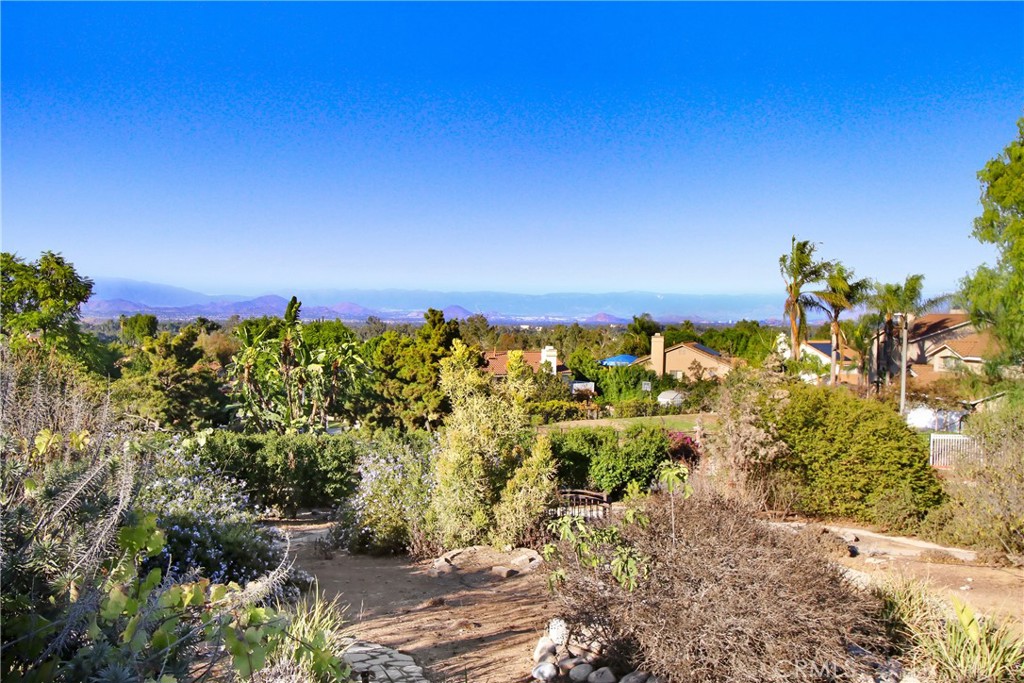 2010 Greenwood Circle