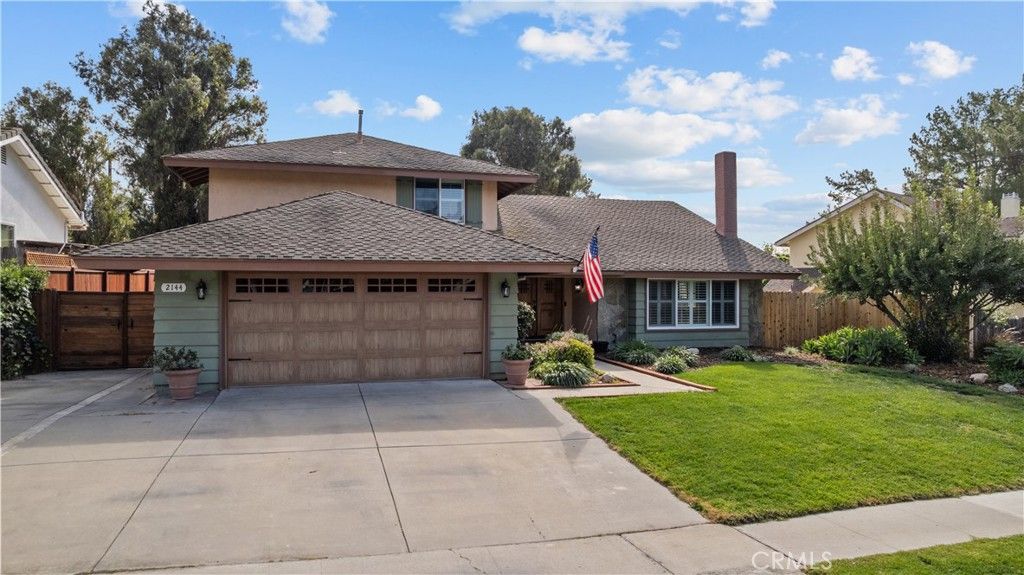 Photo of 2144 Sirius St, Thousand Oaks, CA 91360 (MLS # DW26054235)