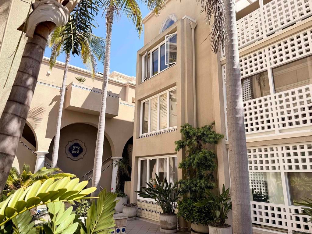 Photo of 4012 Nobel Dr #303, San Diego, CA 92122 (MLS # 260006815SD)