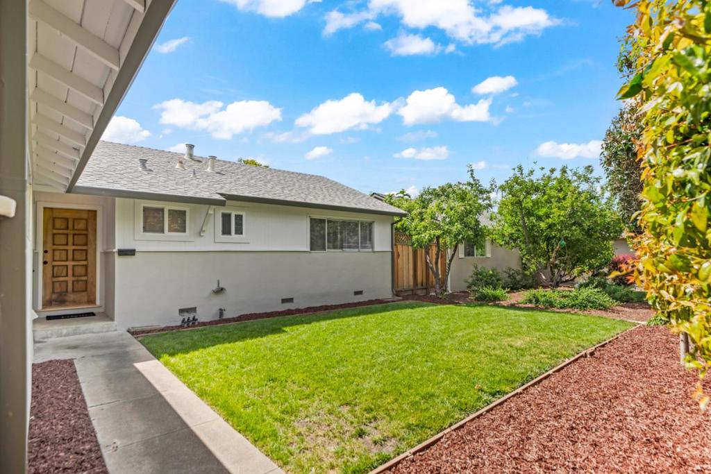737 Hamann Drive