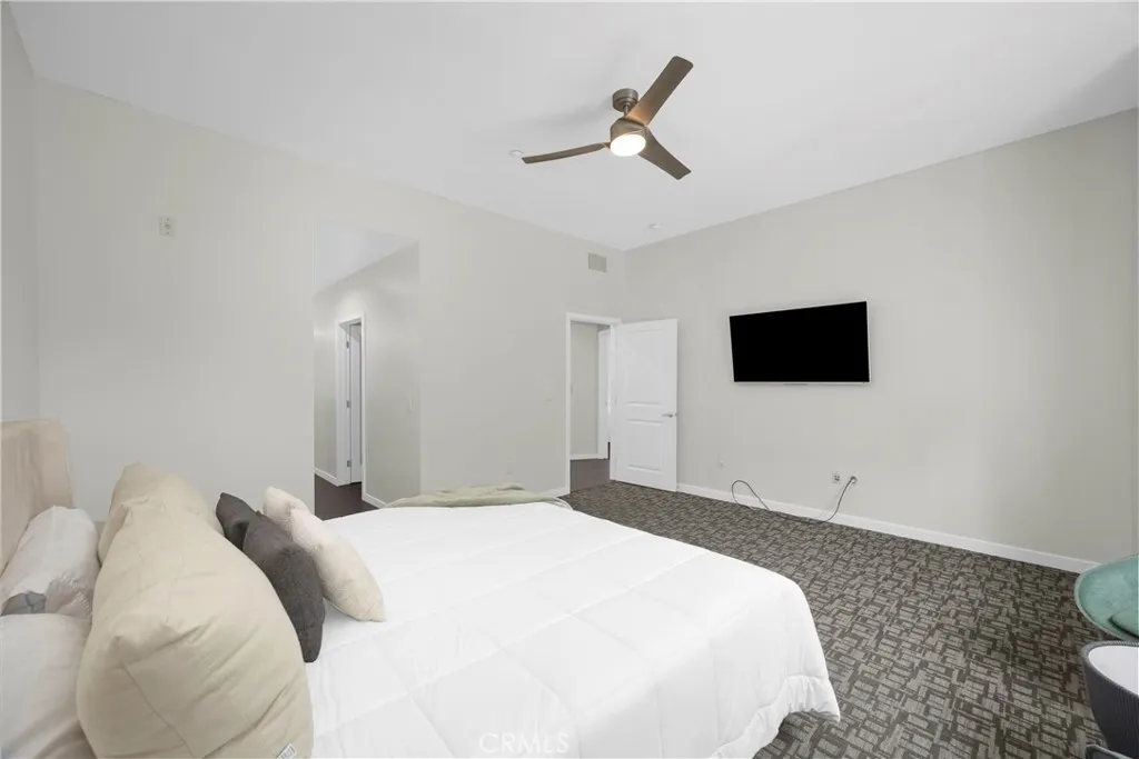 Irvine, California 92612, United States, 2 Bedrooms Bedrooms, ,3 BathroomsBathrooms,Residential,Active,233765