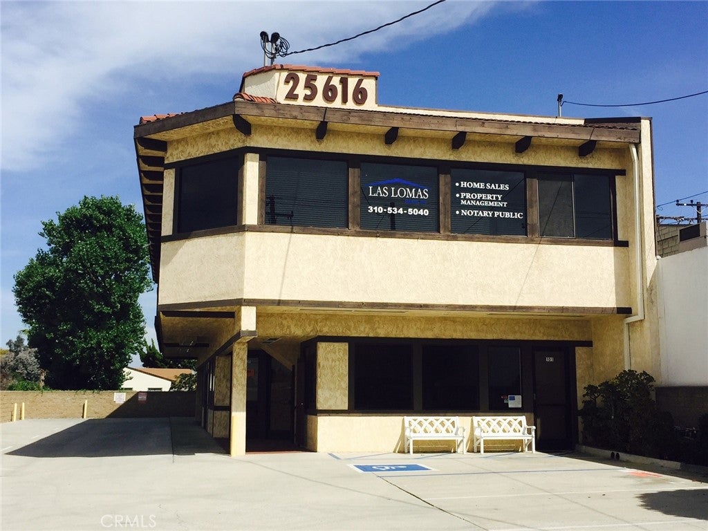 25616 Narbonne