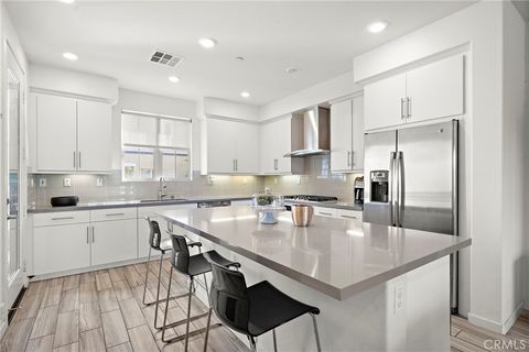 Photo of 144 Paramount, Irvine, CA 92618 (MLS # OC26114400)