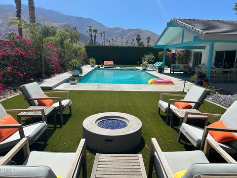 Photo of 999 E Via Escuela, Palm Springs, CA 92262 (MLS # V1-36098)