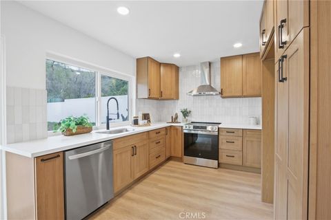 2583 King Way Claremont CA 91711
