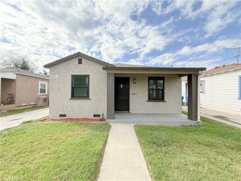 Photo of 5557 Lemon Avenue, Long Beach, CA 90805 (MLS # IG25259814)
