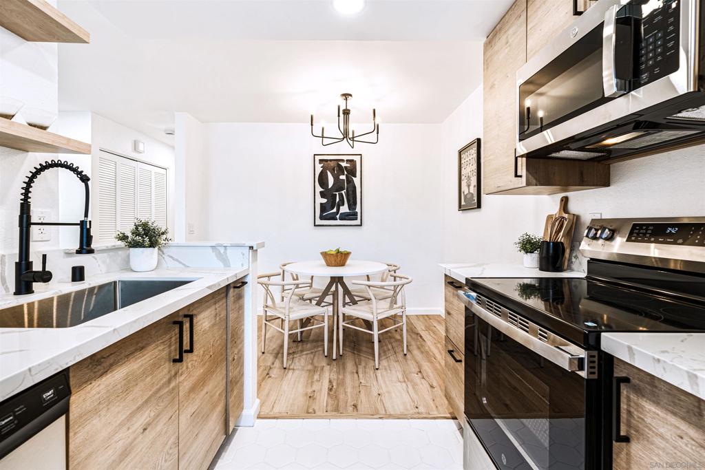 Pacific Beach - Residential