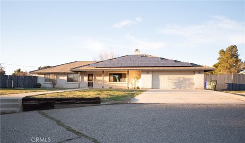 Photo of 15150 Riverside, Apple Valley, CA 92307 (MLS # WS26015573)