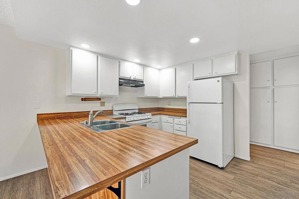 Tierrasanta - Residential