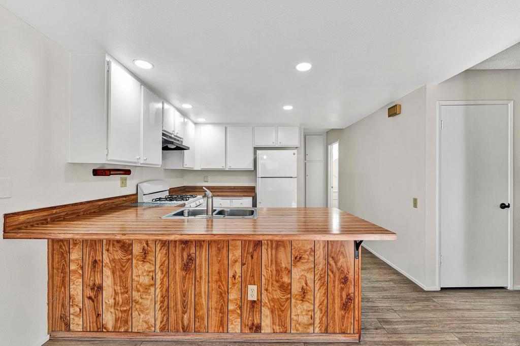 Tierrasanta - Residential