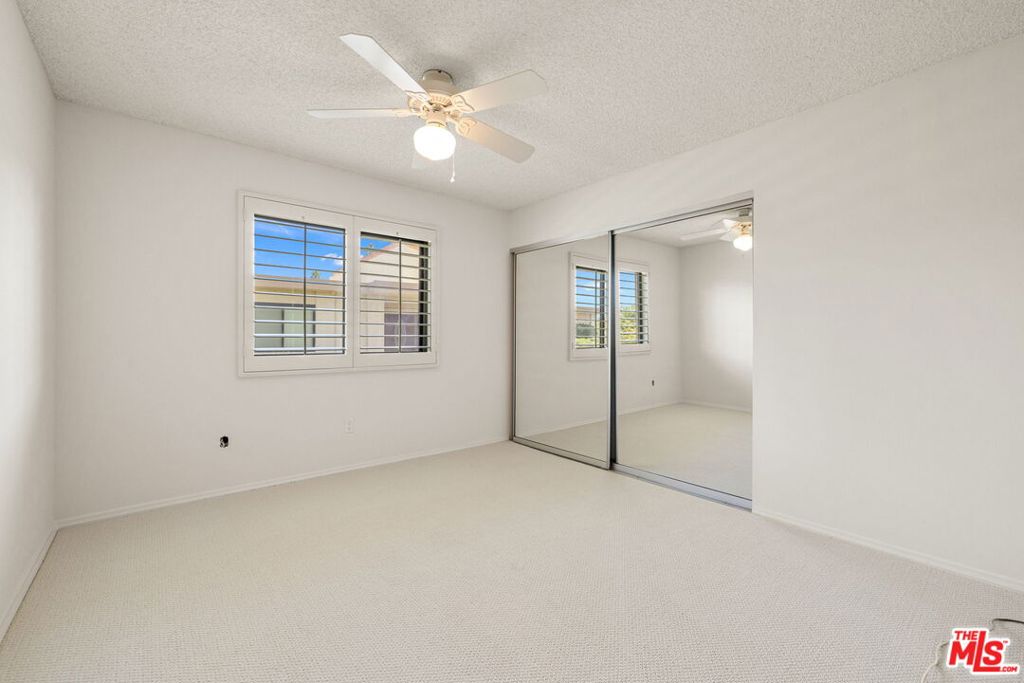 Sunrise Country Club - Residential