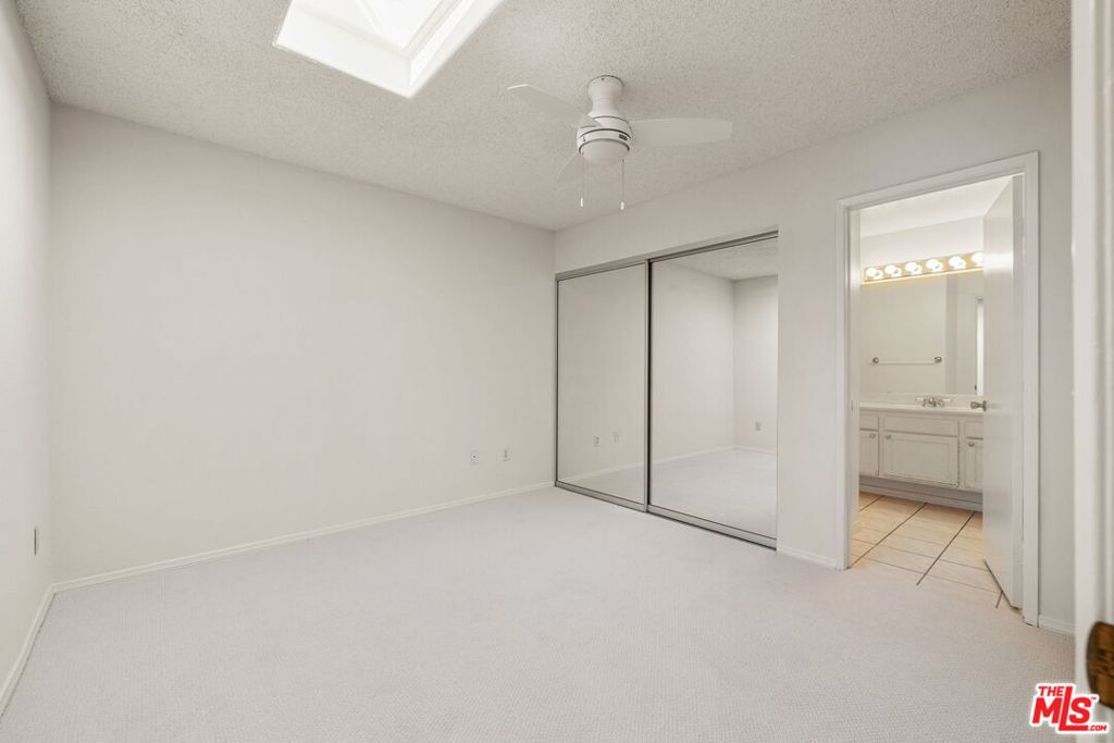 Sunrise Country Club - Residential