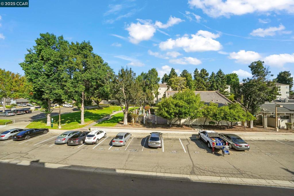 SOUTHGATE - Residential