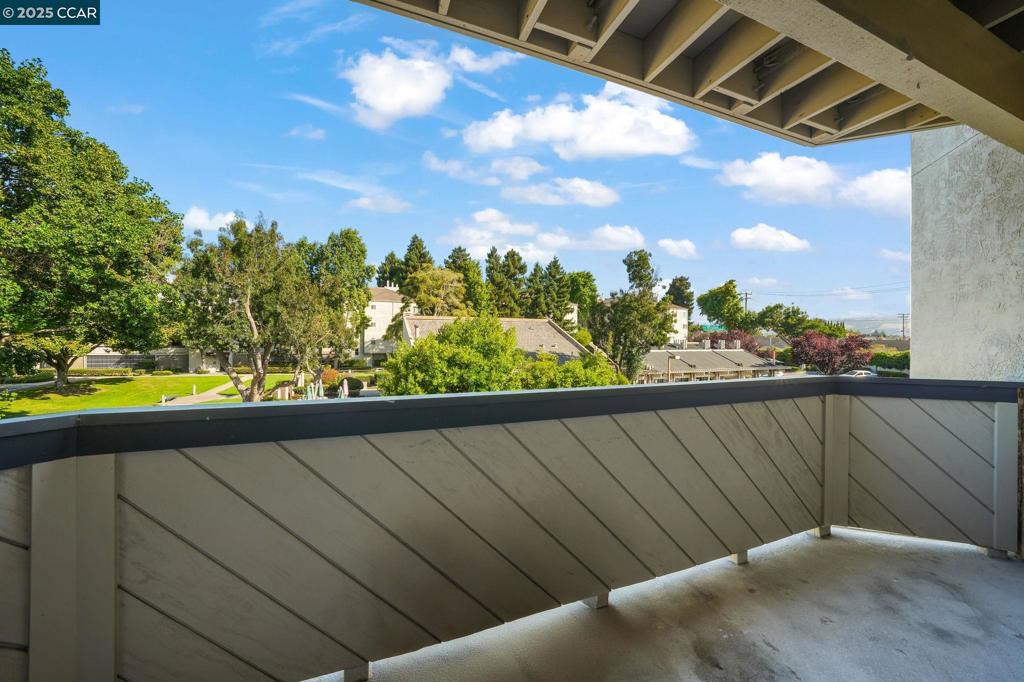 SOUTHGATE - Residential