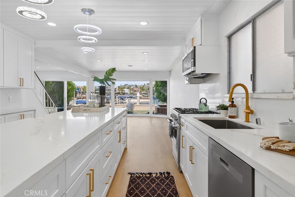 Lido Peninsula (LIPN) - Residential