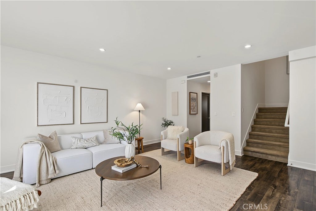 2428 E Del Mar Unit 206