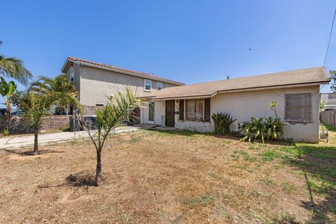 Photo of 535 12th St St, Imperial Beach, CA 91932 (MLS # 260010620SD)