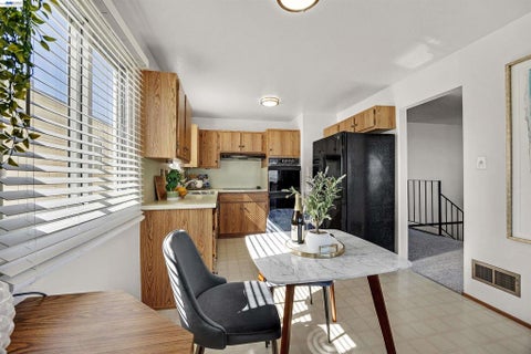 Tiny photo for 38 Brighton Ct CT, Daly City, CA 94015 (MLS # 41151604)