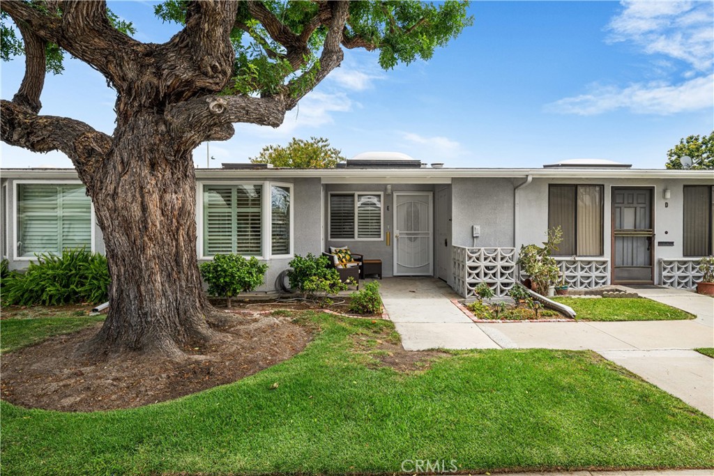 13701 Alderwood Lane W 29E