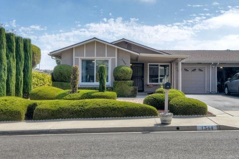 Photo of 1344 Panorama Ridge RD, Oceanside, CA 92056 (MLS # NDP2608955)