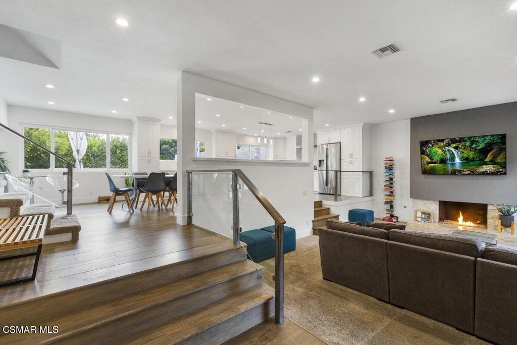 373 Massey Street