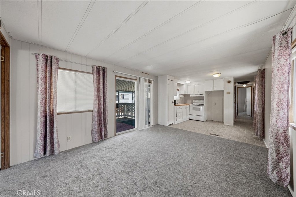 1025 Martin Street 13