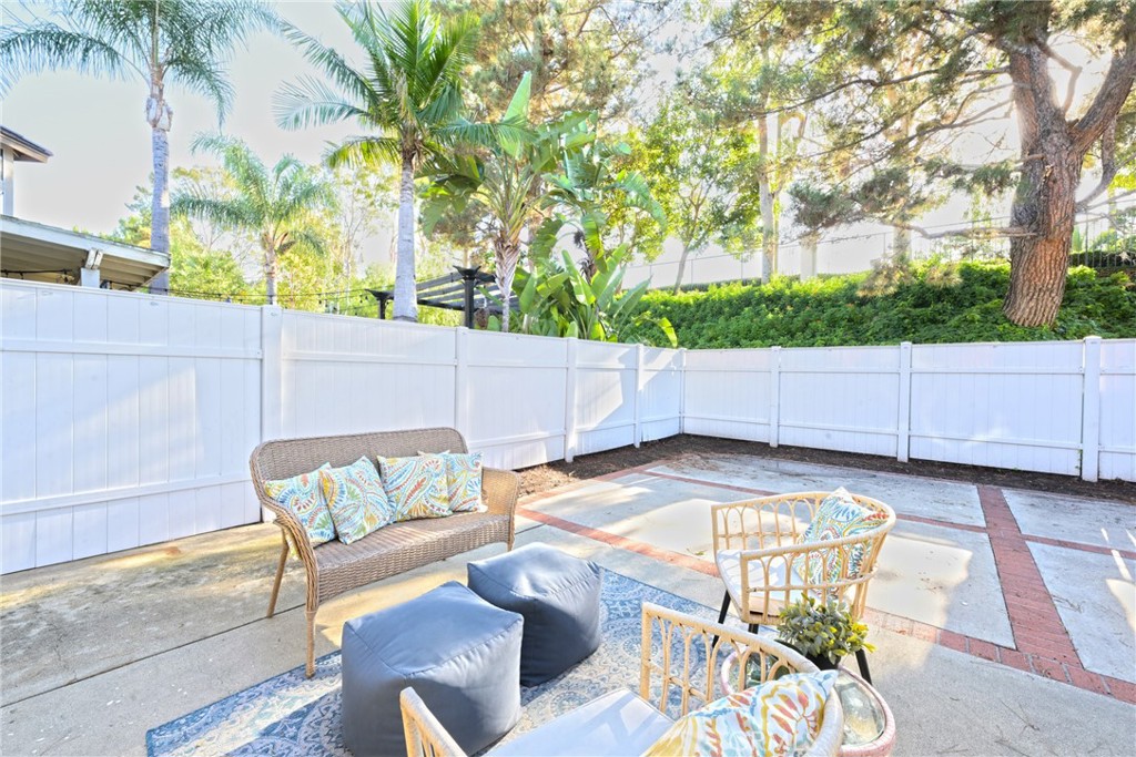 Summit Terrace (SMTR) - Residential