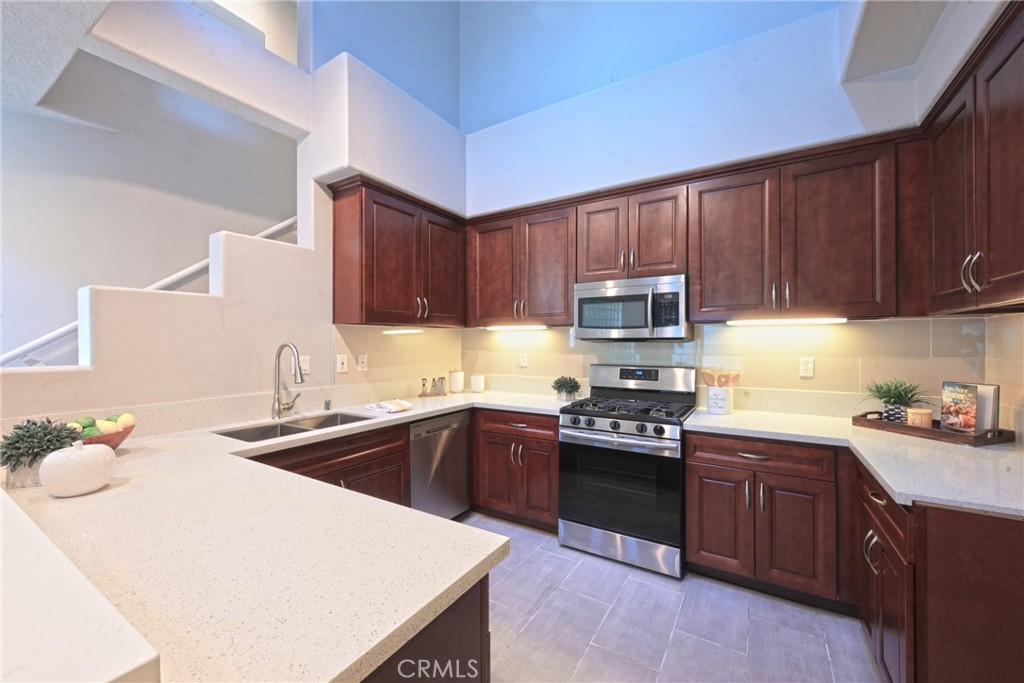 Summit Terrace (SMTR) - Residential